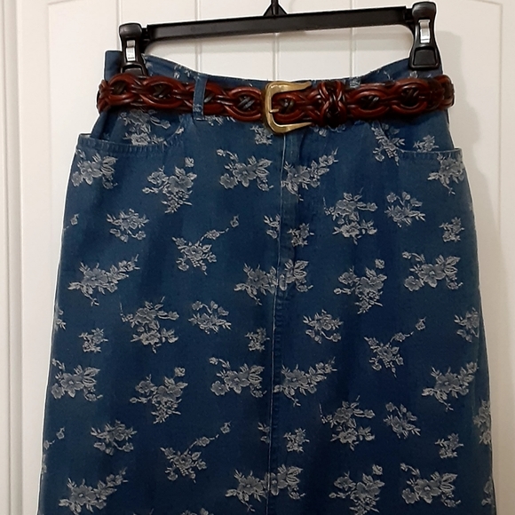 Liz Claiborne Company (Crazy Horse) Floral, Maxi, Chambray Skirt 8P - Picture 9 of 9